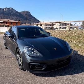 Porsche Panamera 4E-Hybrid. Full Optional