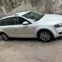 Skoda octavia 1.6 station wagon