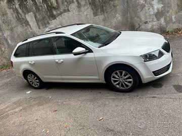 Skoda octavia 1.6 station wagon