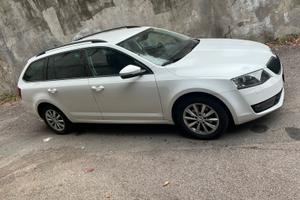 Skoda octavia 1.6 station wagon