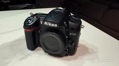 Nikon D 7000 e obbiettivi