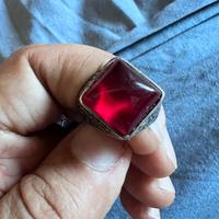 Anello in argento 925 con ambra rossa