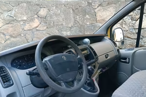 furgone Renault trafic