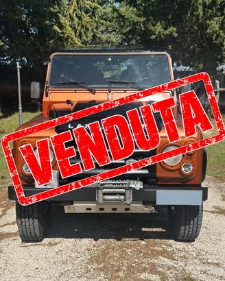 LAND ROVER DEFENDER LIMITED EDITION "FIRE"