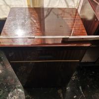 Macchina da cucire vintage