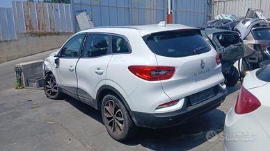 Renault kadjar 2019  1.5 dci km 70.000 sigla k9k