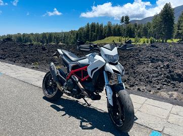 Hypermotard 939 Unico proprietario 8800km