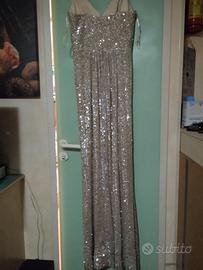 abito da sera. con le baiet.