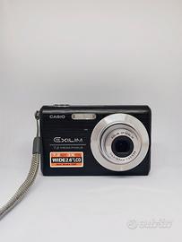Casio Exilim EX-Z75 7.2MP Fotocamera Digitale