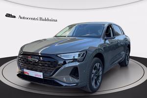 AUDI Q8 e-tron 55 business advanced quattro