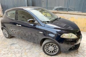 Lancia Ypsilon 1.2 GPL