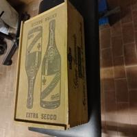 Cassetta di legno Vintage della Martini e Rossi