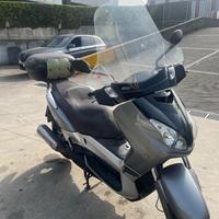 Yamaha Xmax 250