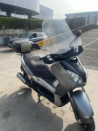 Yamaha Xmax 250
