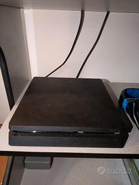 Ps4 console + bundle ( monitor+6giochi+pad gaming)