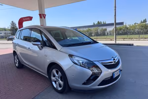 Opel Zafira Tourer 1.6 Turbo EcoM 150CV Cosmo 7 po