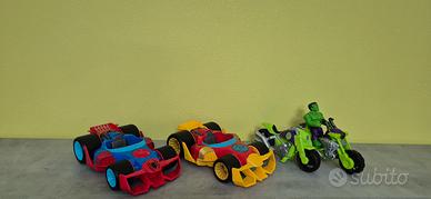 macchinine e moto compreso di Hulk