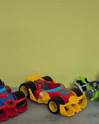 macchinine e moto compreso di Hulk