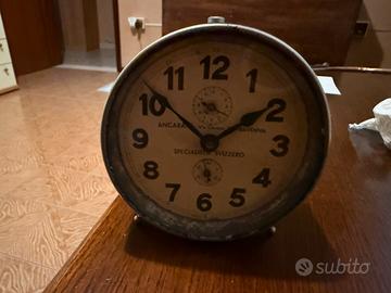 Sveglia anni 50 carica manuale funzionante