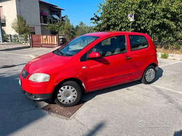 VOLKSWAGEN Fox - 2010