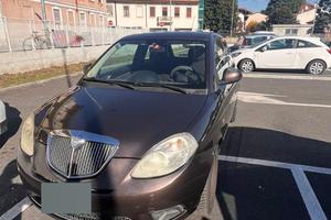 LANCIA YPSILON PER NEOPATENTATI
