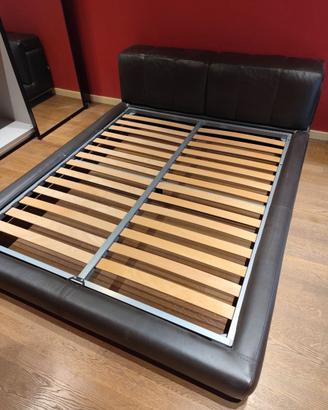 Letto in vera pelle, alta qualità