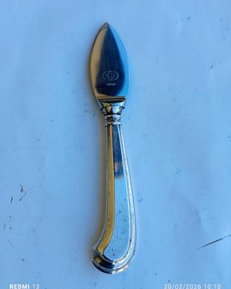 coltello in argento per formaggio Grana