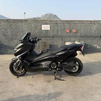 Scooter T-max 2018 all. SX- scarico Akrapovic