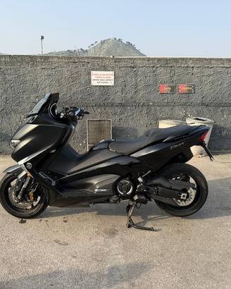 Scooter T-max 2018 all. SX- scarico Akrapovic