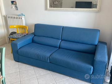 Divano Letto Blu