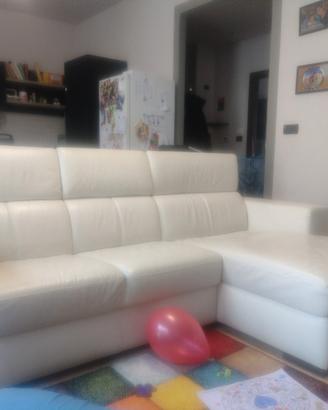 Divano in pelle 