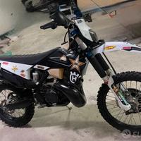 Husqvarna te 300 my 22 rockstar