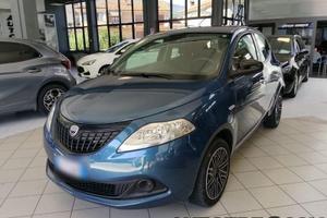 Lancia Ypsilon 1.0 firefly hybrid Gold Plus s...