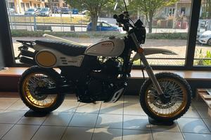 Swm Silver Vase 650 17-17