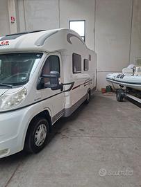 camper semintegrale adria 