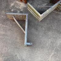 Cravatte per pilastri zincate