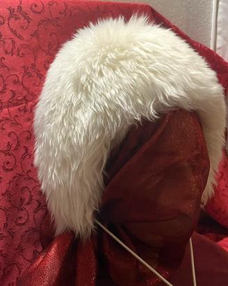 Cappello in pelliccia di agnello bianco anni '70