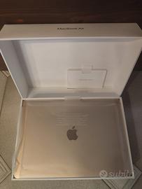 MacBook Air Retina 13,3" modello 2020 colore rosa