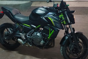 Kawasaki Z 650 depotenziata 35kw