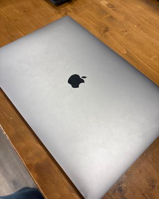 Apple macbook pro 16’