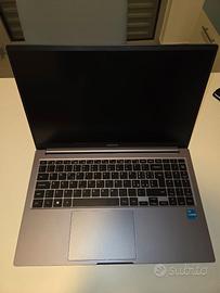 Samsung Galaxy Book 4 i3 NUOVO
