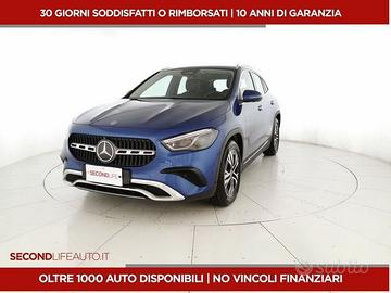 Mercedes-Benz GLA 200 d Advanced 4matic auto
