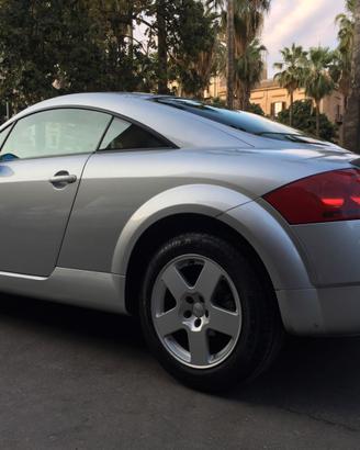 Audi TT MK1 1998 – SOLO Per veri amatori