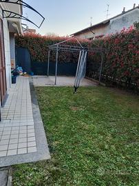 Appartamento con giardino privato