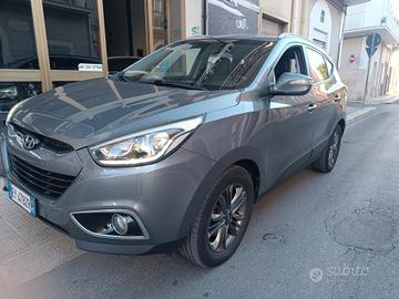 Hyundai iX35 1.7 CRDi 2WD Xpossible NAVI CAMERA