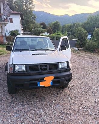 nissan king cab d22