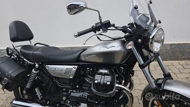 Moto Guzzi V9 ROAMER ABS