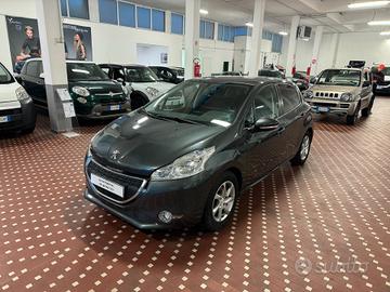 Peugeot 208 1.4 HDi 68 CV 5 porte Allure NEOPATENT