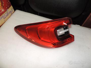 Fanale stop posteriore sx renault kadjar