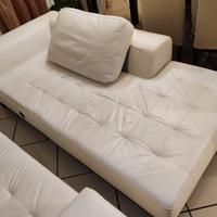Divano bianco angolare in pelle 280 x 220 h45.